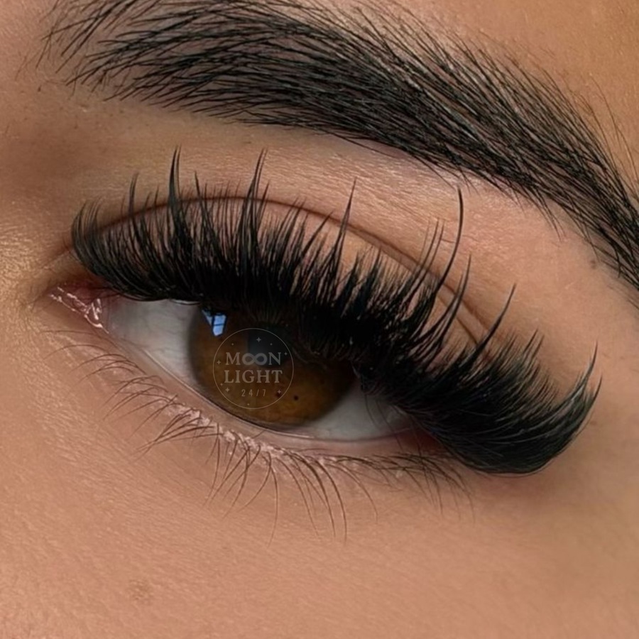 24/7 Moonlight Nails & Lashes